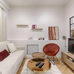 Cambodge Pere Lachaise Cosy 2p Appartement Paris